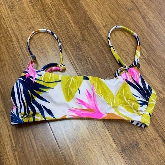 Xhilaration Tropical Floral Print Scoop Neck Bikini Top Pink Blue - Size XS - Picture 1 of 3
